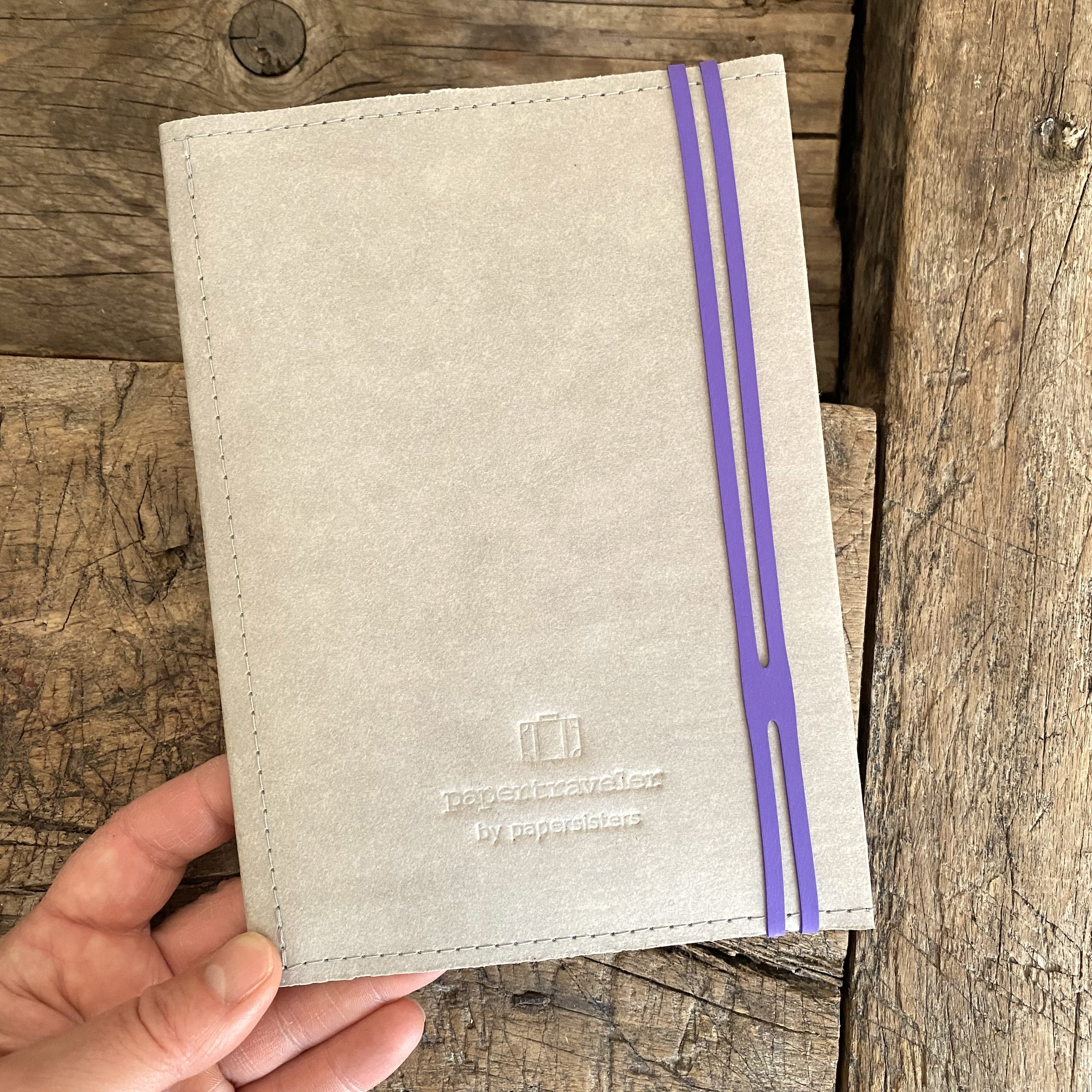 papertraveler by papersisters - dusty elephant - pur