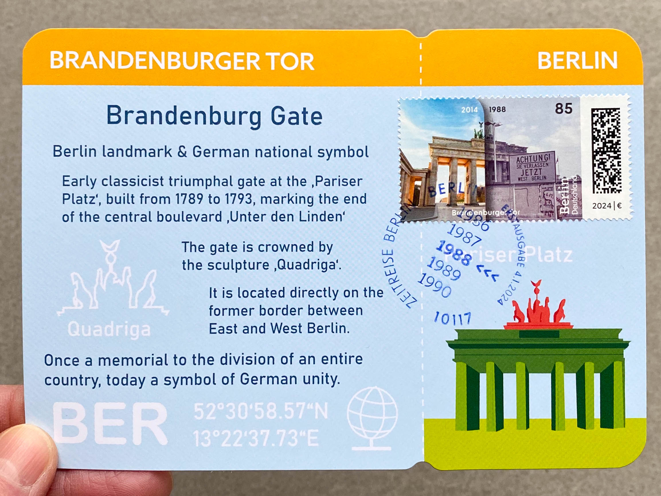 Maximum Postcard Brandenburg Gate