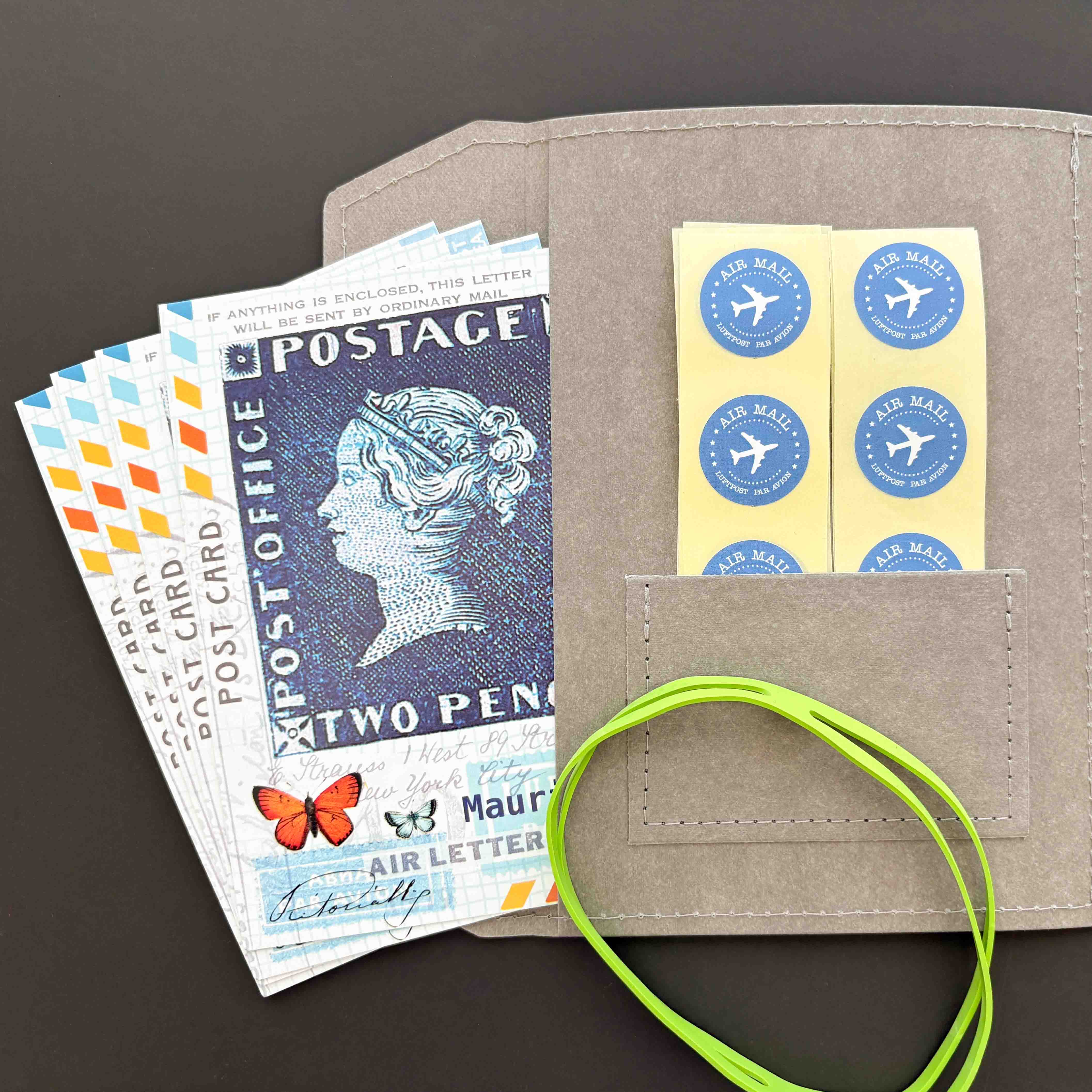 papertraveler "Travel Edition" in grey