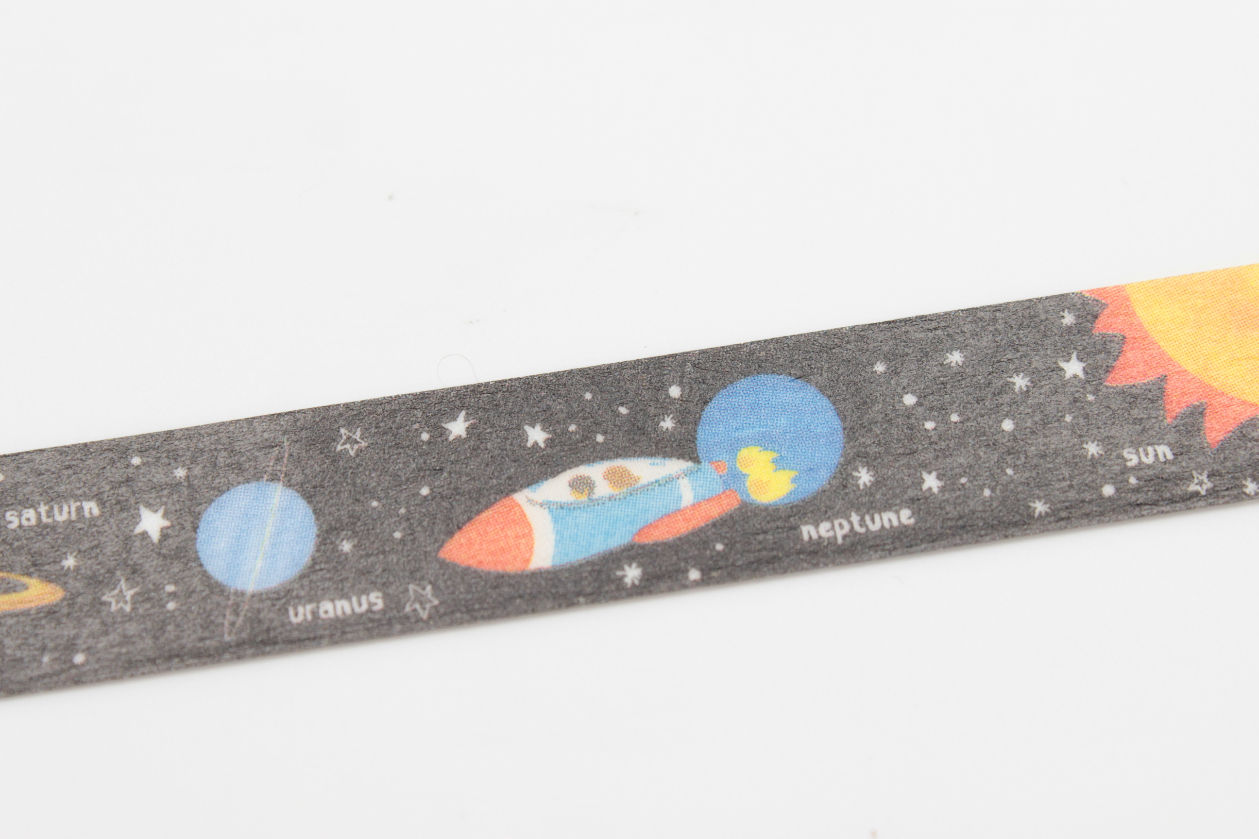 MT01KID22Z-planet-03